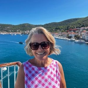 Meet your Posher, Sheila